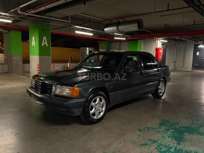 Mercedes 190-2