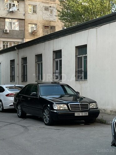 Mercedes S 280-1