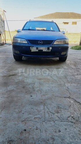 Opel Vectra-3