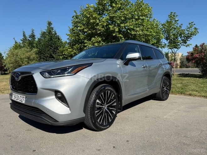 Toyota Highlander-4