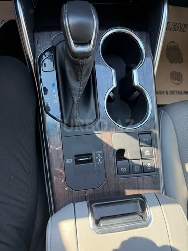 Toyota Highlander-7