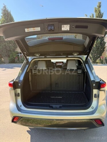 Toyota Highlander-20