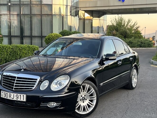 Mercedes E 280-2