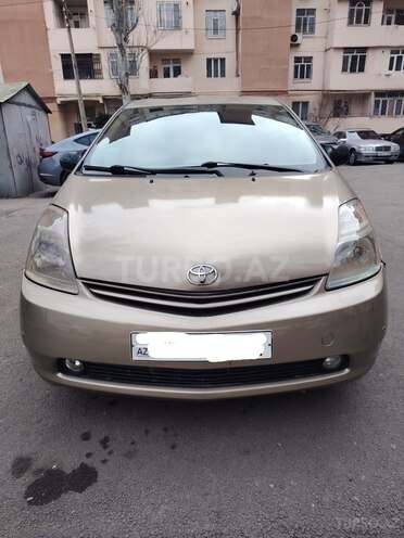 Toyota Prius-1