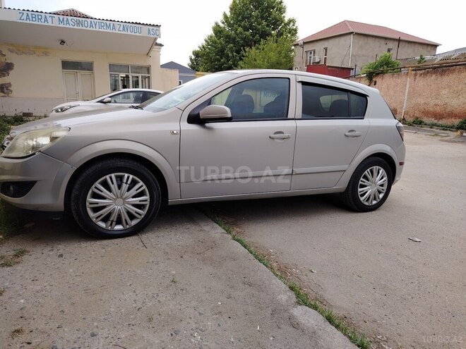 Opel Astra-4