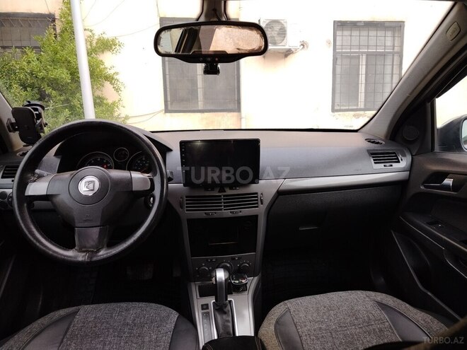 Opel Astra-2