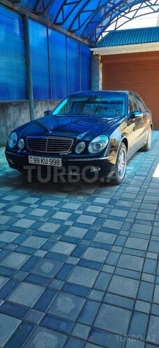 Mercedes E 220-3