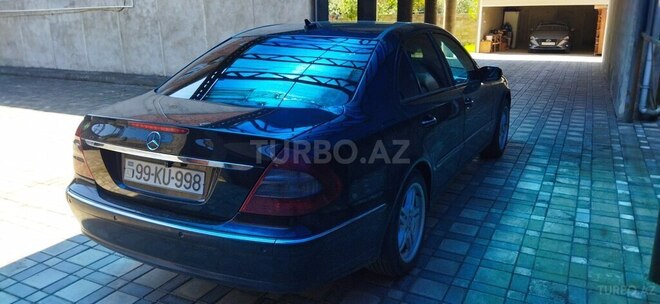 Mercedes E 220-6