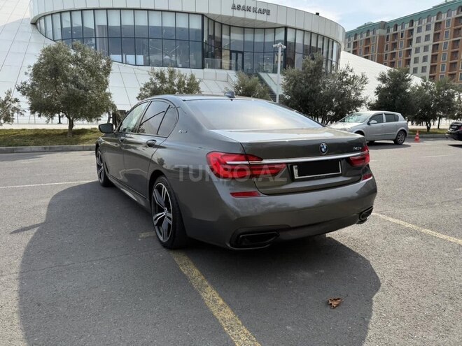 BMW 740-3