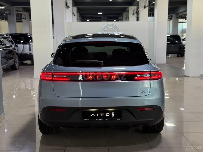 Seres Aito M5-8