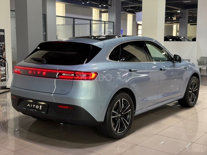 Seres Aito M5-9