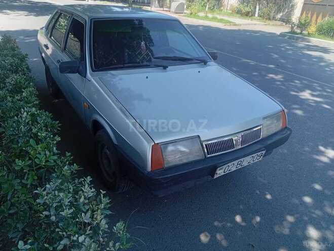 LADA (VAZ) 21099-9