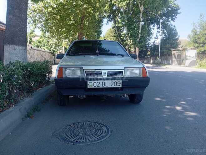 LADA (VAZ) 21099-1