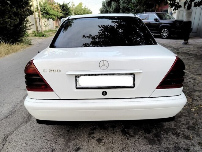 Mercedes C 180-7