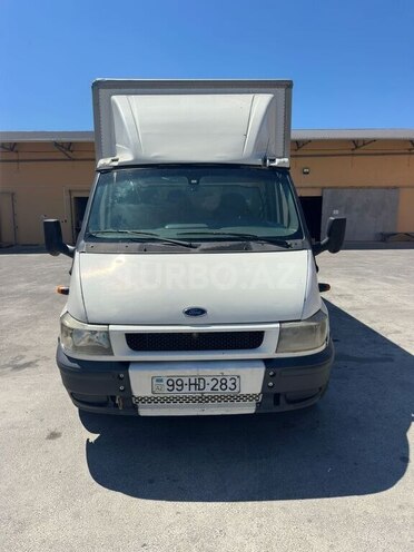 Ford Transit-1