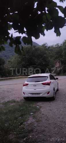 Hyundai i30-3