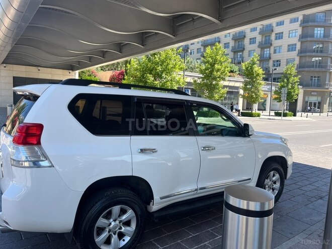 Toyota Land Cruiser Prado-2