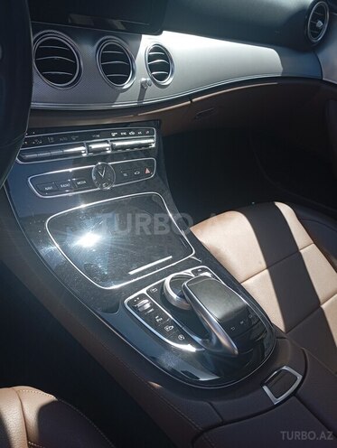 Mercedes C 300-10