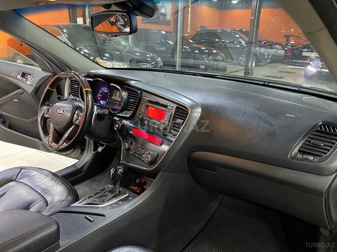 Kia Optima-14