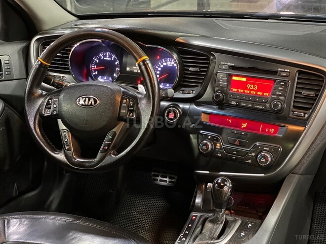 Kia Optima-15
