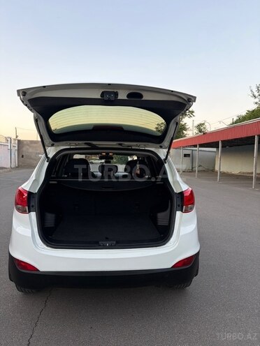 Hyundai ix35-14