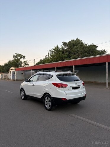 Hyundai ix35-7