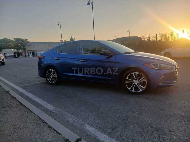 Hyundai Elantra-8