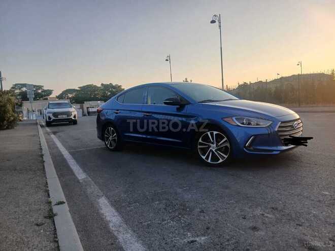 Hyundai Elantra-7