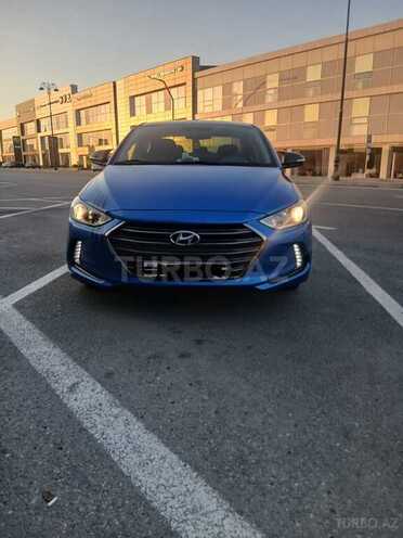 Hyundai Elantra-5