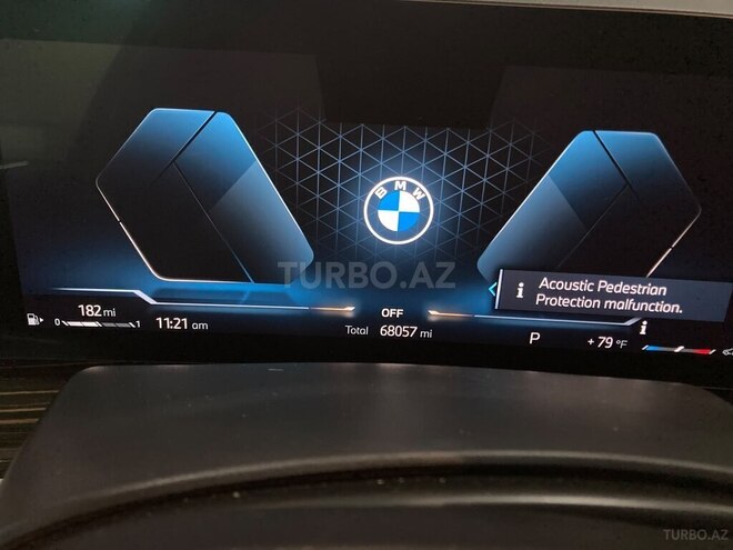 BMW X7-33
