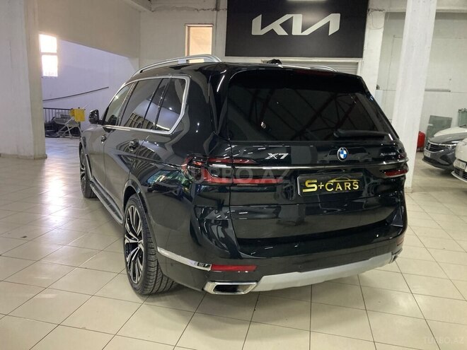 BMW X7-35