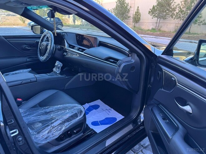 Lexus ES 300h-2