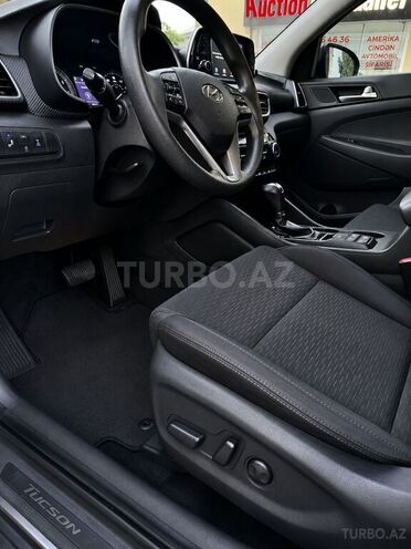 Hyundai Tucson-11