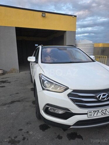 Hyundai Santa Fe-4