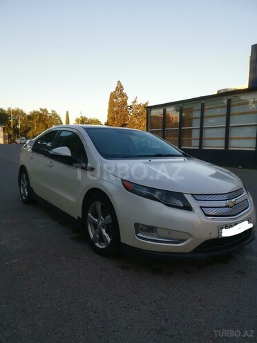 Chevrolet Volt-3