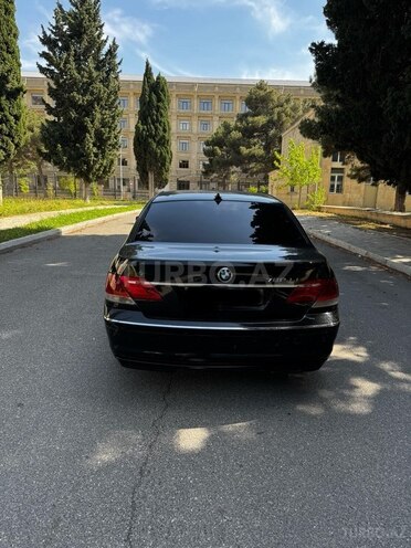 BMW 740-3