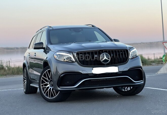 Mercedes GLS 450 4MATIC-3
