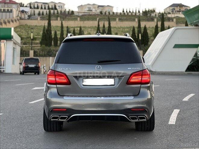 Mercedes GLS 450 4MATIC-7