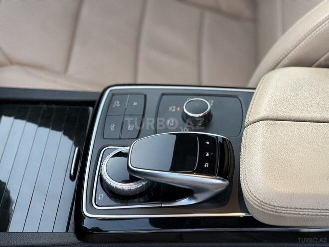 Mercedes GLS 450 4MATIC-21