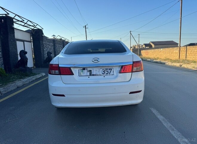 GAC Trumpchi GA5-2