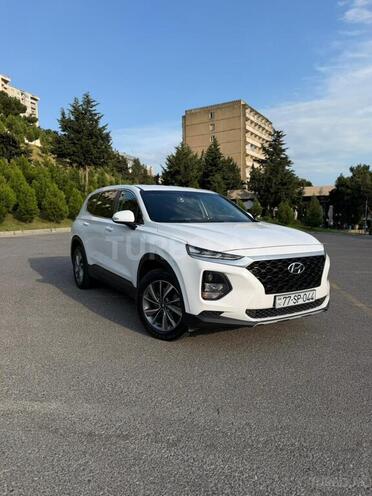 Hyundai Santa Fe-11