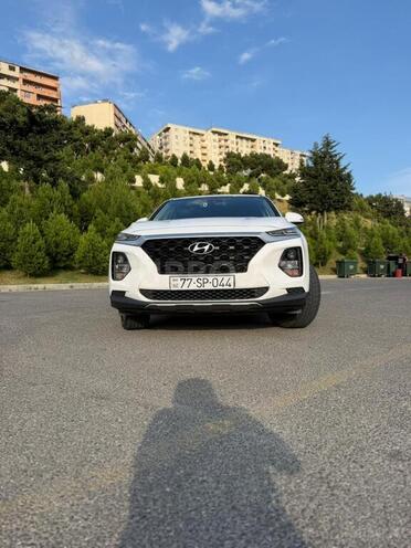 Hyundai Santa Fe-19