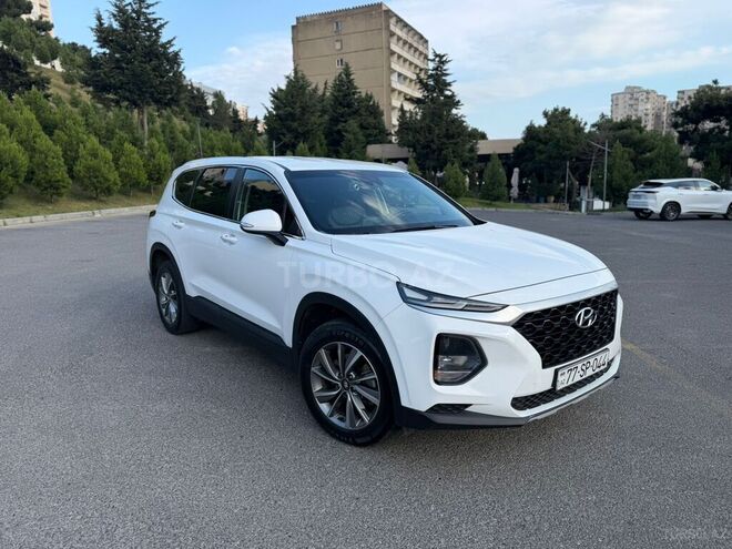 Hyundai Santa Fe-6