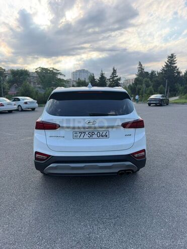 Hyundai Santa Fe-2