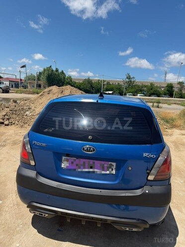 Kia Rio-2