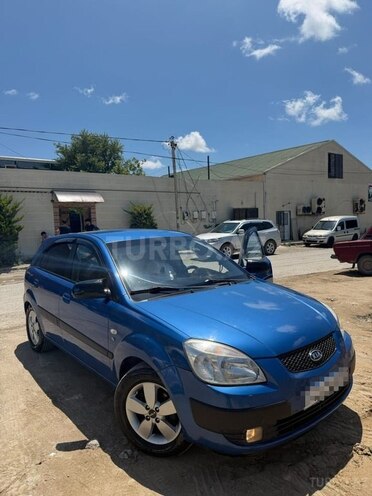Kia Rio-14