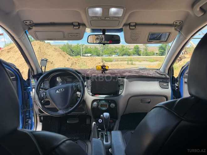 Kia Rio-8