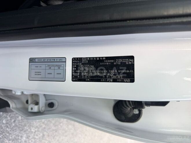 Hyundai Santa Fe-16