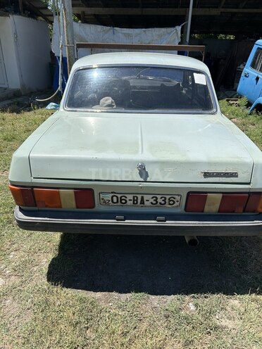 GAZ 3102 "Volga"-2