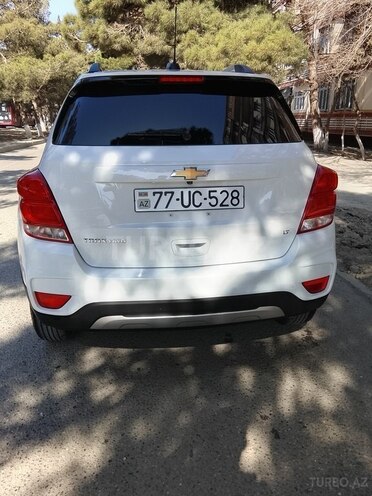 Chevrolet Trax-8